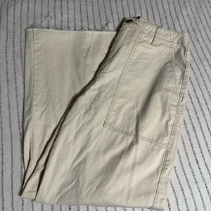 BDG/urban outfitters high waisted cream pants. size 27